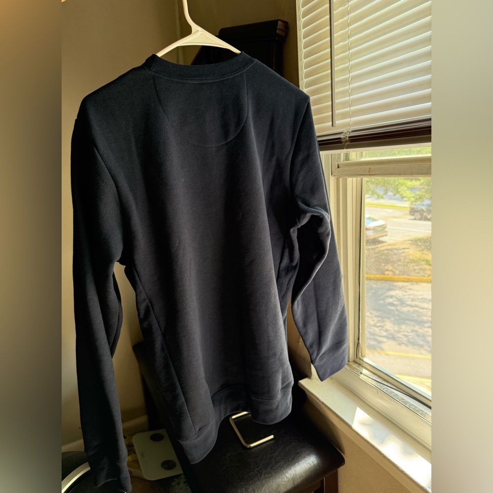 XS Patagonia Blue Crewneck Sweater with Iconic Logo - Picture 4 of 12